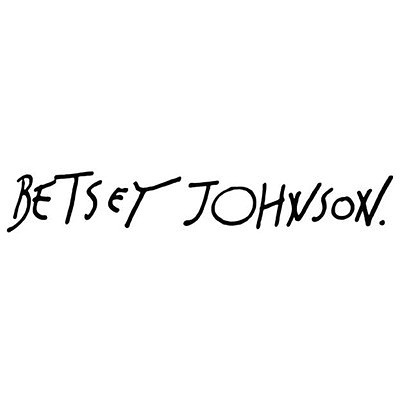 духи Betsey Johnson
